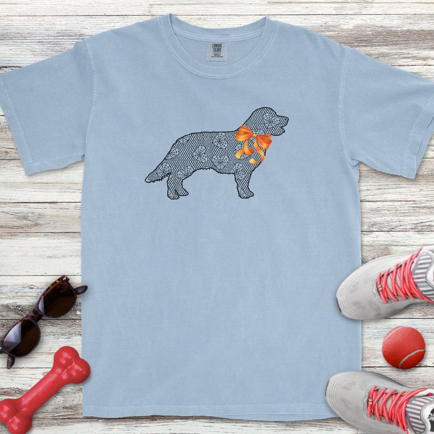 Web Heart Golden Retriever T-Shirt
