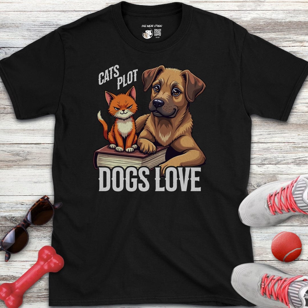 Dogs Love T-Shirt