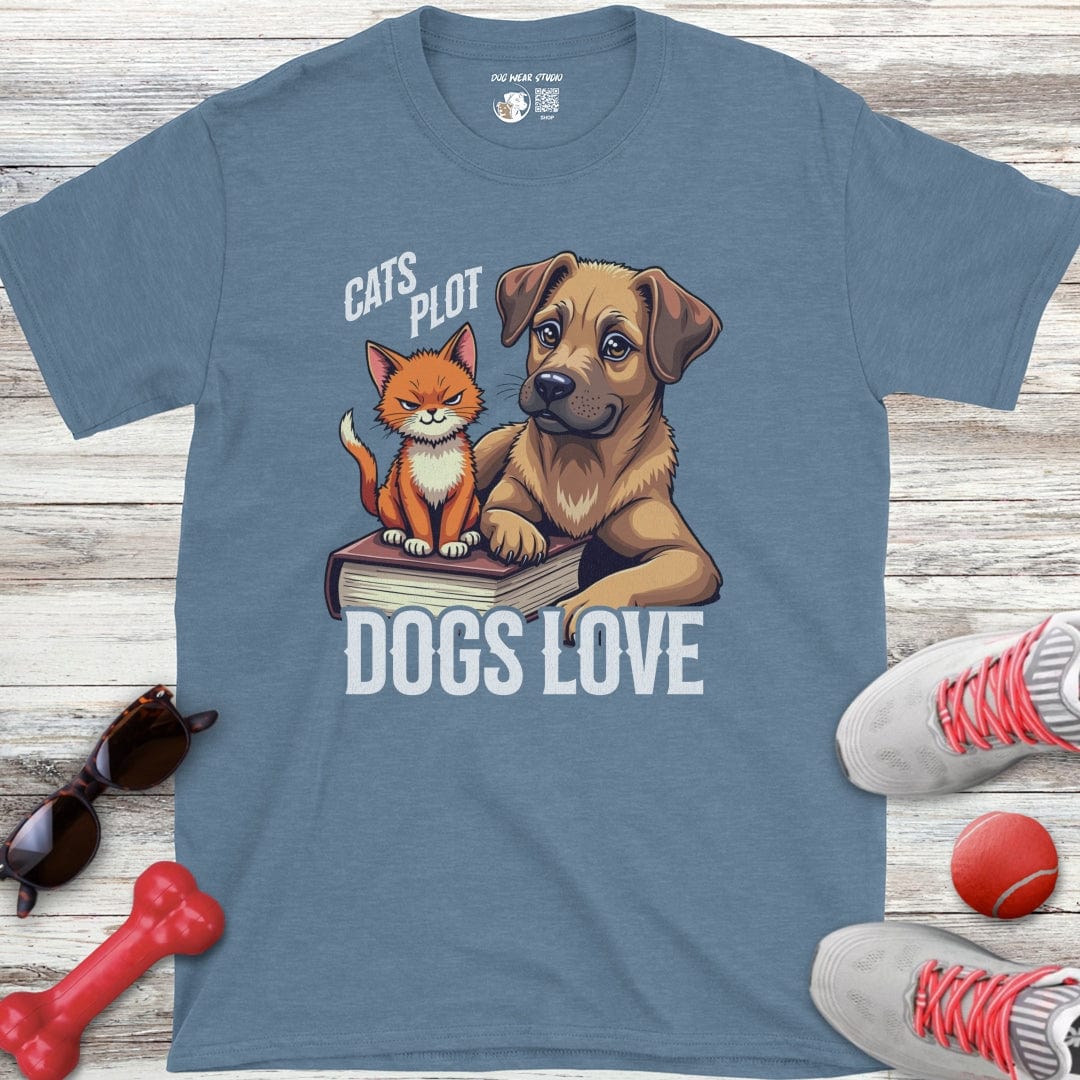 Dogs Love T-Shirt